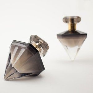 SAHI Cosmetics Velvet Finish Diamond Foundation